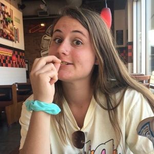 Meet your Posher, Annabelle